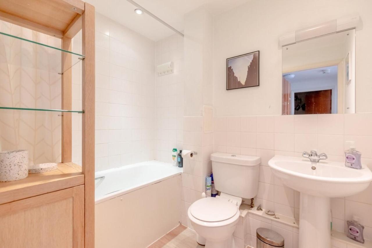 Warm & Inviting 1Bedroom Flat With Patio Camden Town! 伦敦 外观 照片